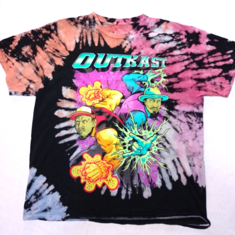 Outkast Tie-Dye Graphic T-Shirt